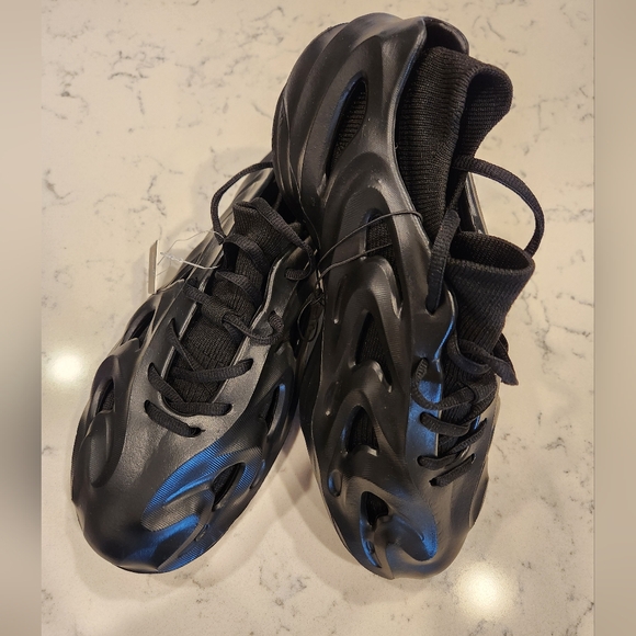 YEEZY STYLE AMERICAN EXCHANGE shoes size 9 brand new with tags - Picture 1 of 7